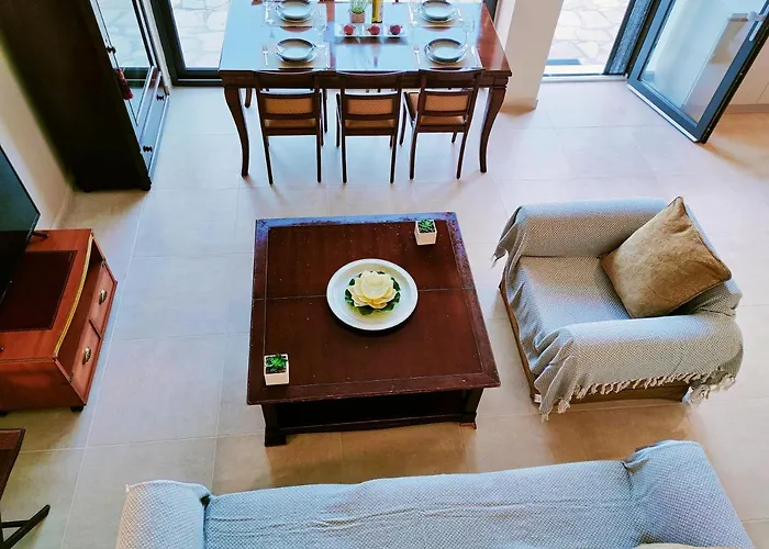 Avramiou Lofts *