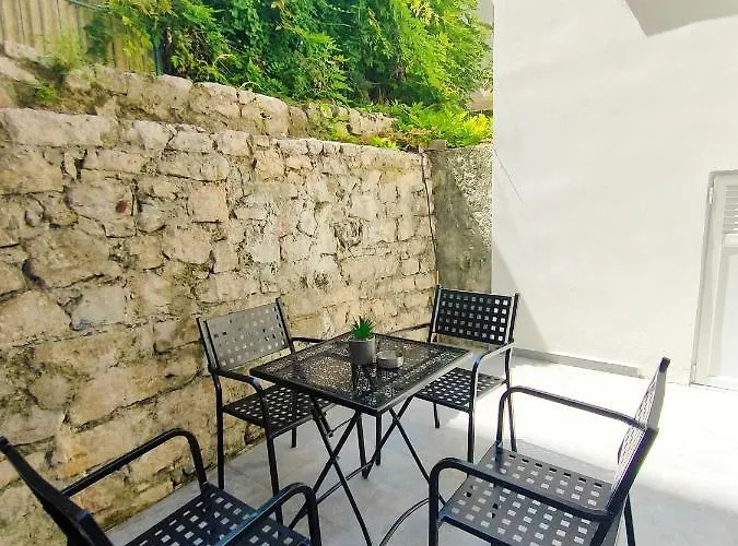 Appartamento Avramiou Lofts *