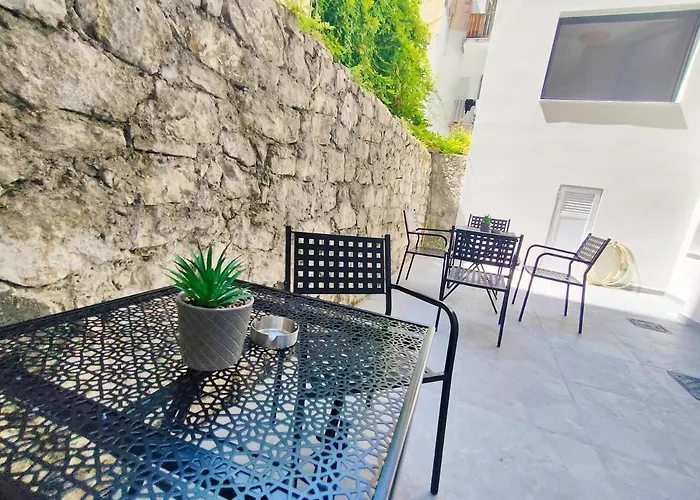 Avramiou Lofts *