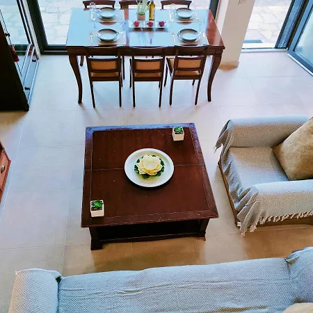 Avramiou Lofts *
